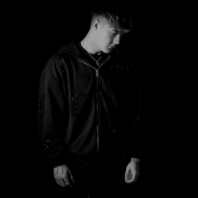 Dylan - Singer Songwriter Pontefract West Yorkshire